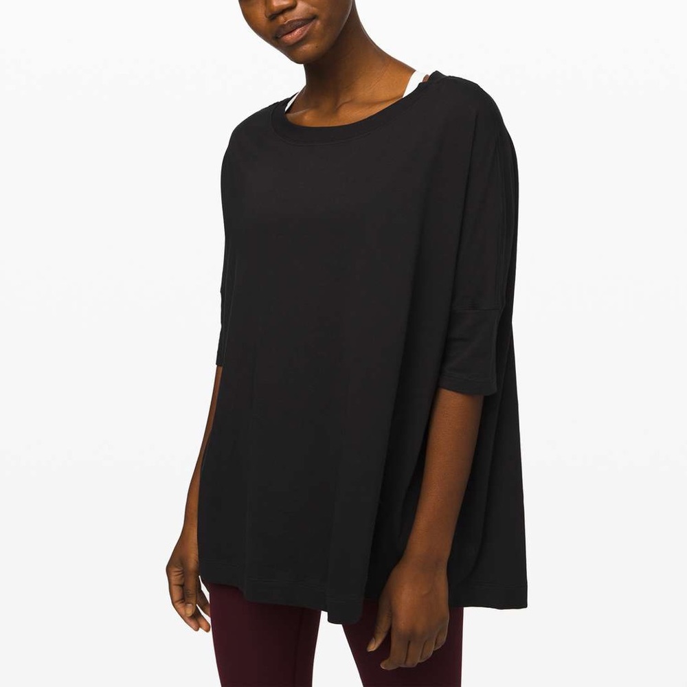 Lululemon All Yours Boyfriend Box Tee Short Sleeve Sz Small